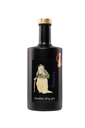 hedwig London Dry Gin Flasche ohne Schnaps Glas gefüllt mit der Spirituose